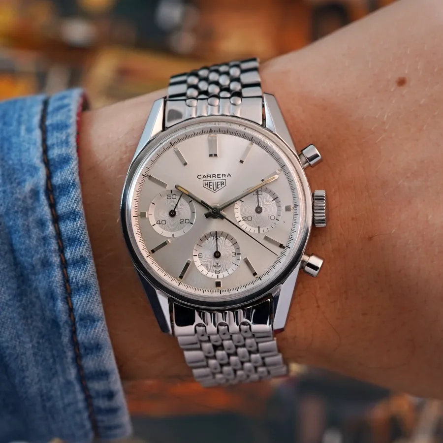 Heuer Carrera 2447 S - puristic vintage chronograph from the 1960s