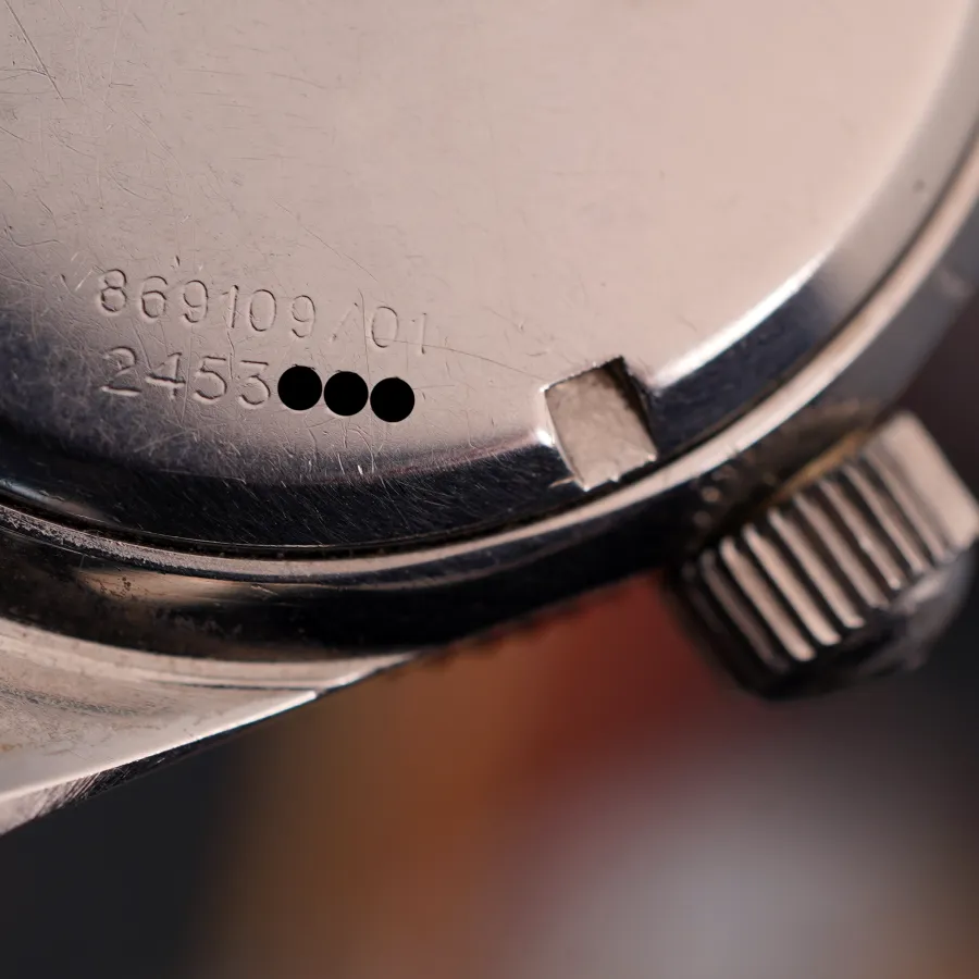 Universal Genève Polerouter Sub 869109/01 Unpolished - visible numbers on the back