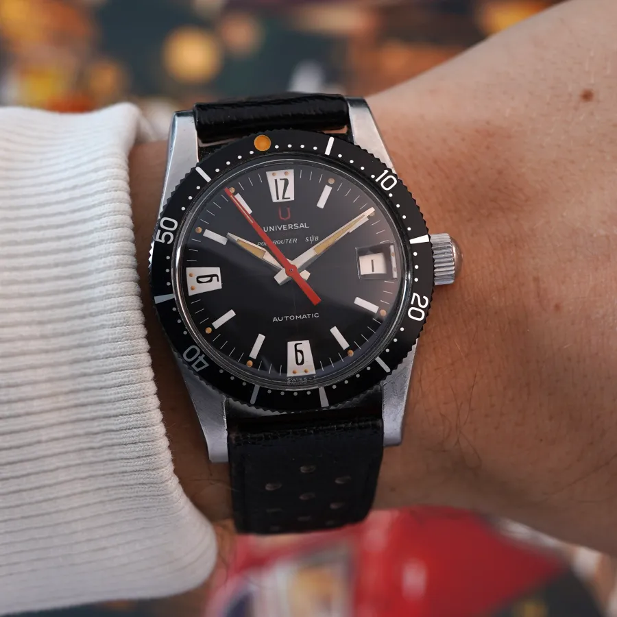 Universal Genève Polerouter Sub 869109/01 Unpolished - excellently preserved vintage wristwatch from the 1960s