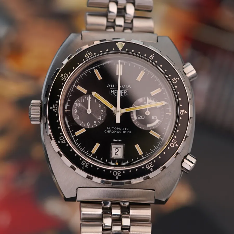 Heuer Autavia 11063 MH - rotatable bezel in perfect condition