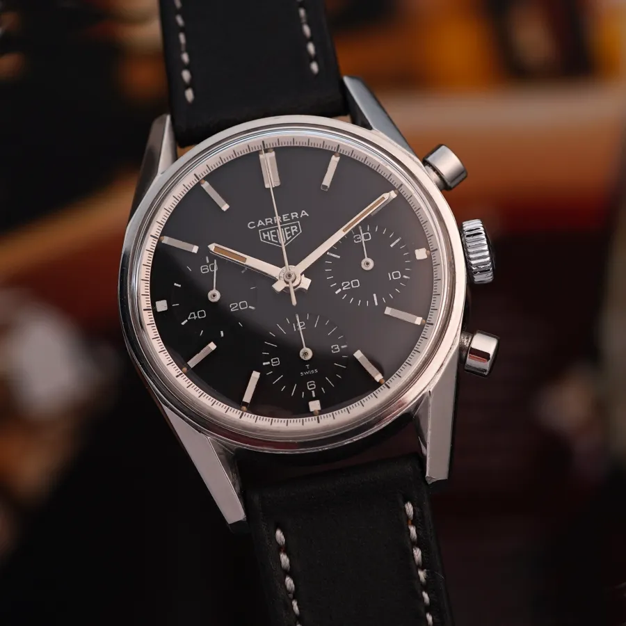Heuer Carrera 2447 N Silver Print - 36mm Gehäuse in hervorragendem Zustand