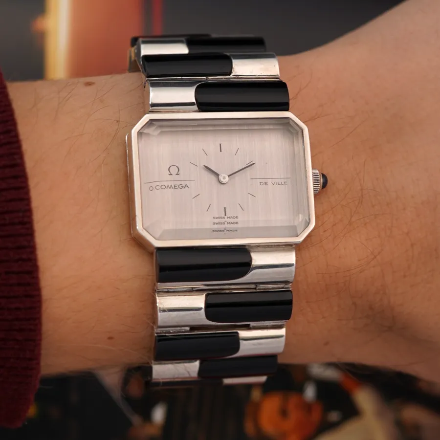 Omega DeVille 8272 Jeux d'Argent Emerald "Grima" - cool retro charme on the wrist
