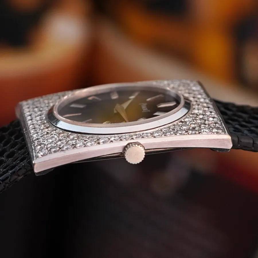 Piaget Dresswatch 918 White Gold - Diamonds - curved case