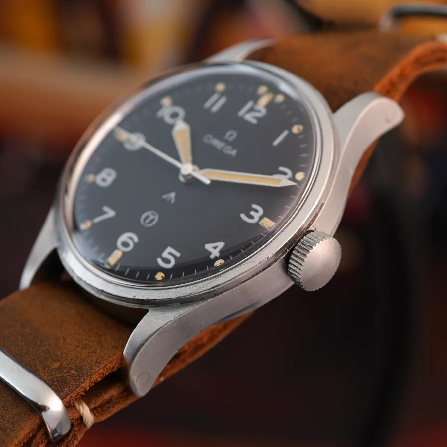 Omega British Military RAF 2777-1 SC - Thin Arrow Tritium - intakte Linien, leichte Tragespuren