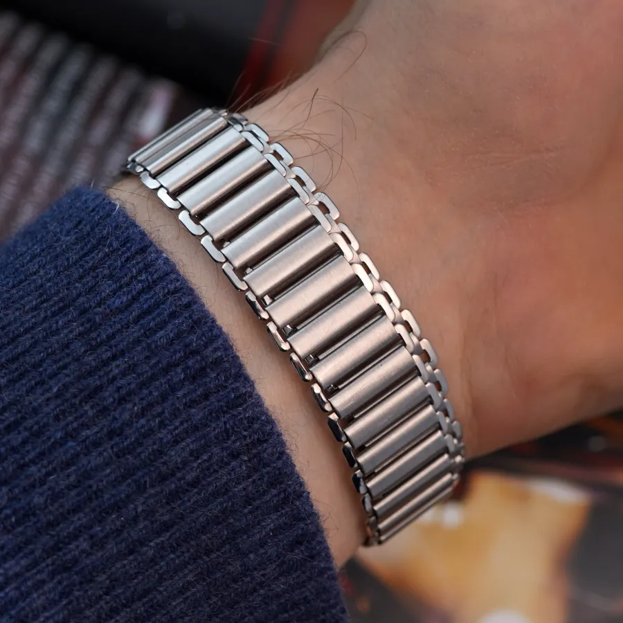 Movado M90 Chronograph 19008 - 35mm