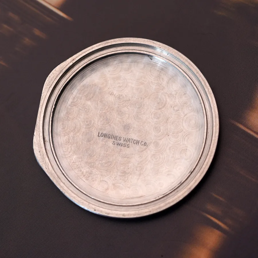 Longines Chronograph 4813 Cal. 13ZN - special shape of the case back, Longines Watch Co. Swiss