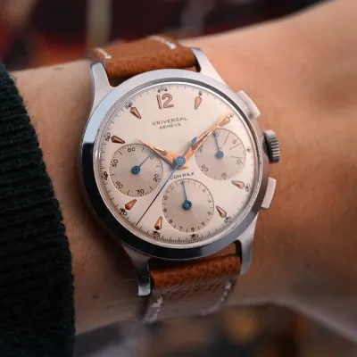 Vintage Universal Genève Compax