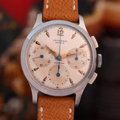 Universal Genève Compax