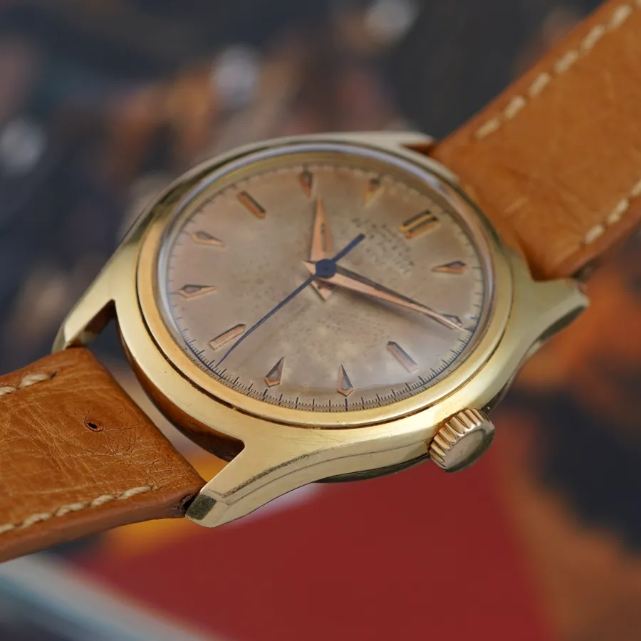 Patek Philippe Calatrava 2533 Double Signed - slightly stepped bezel, beveled lugs