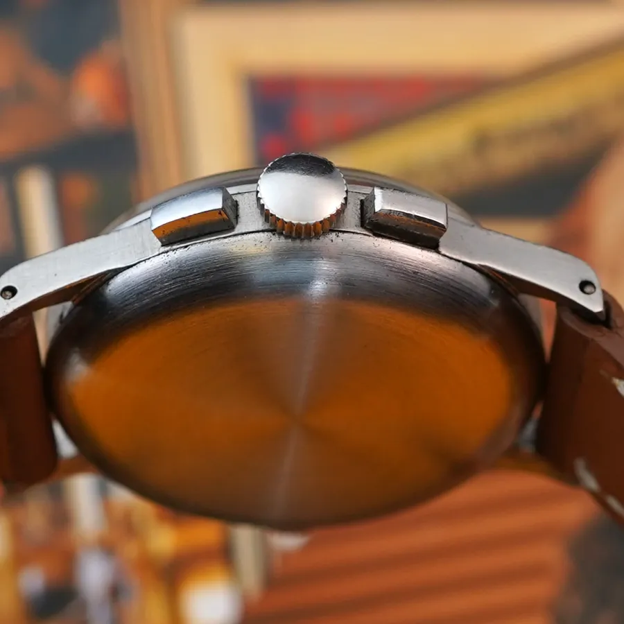 Universal Genève Aero-Compax 22285 - rechteckige Drücker