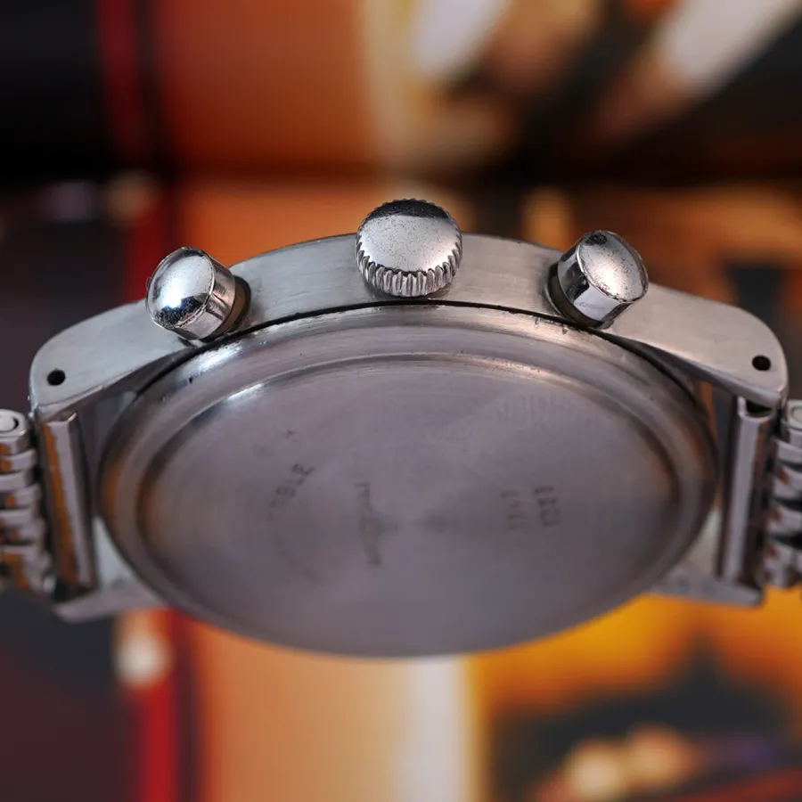 Vetta Ermetico Chronograph 5347 Two-Tone Dial - winding crown and chrono pushers