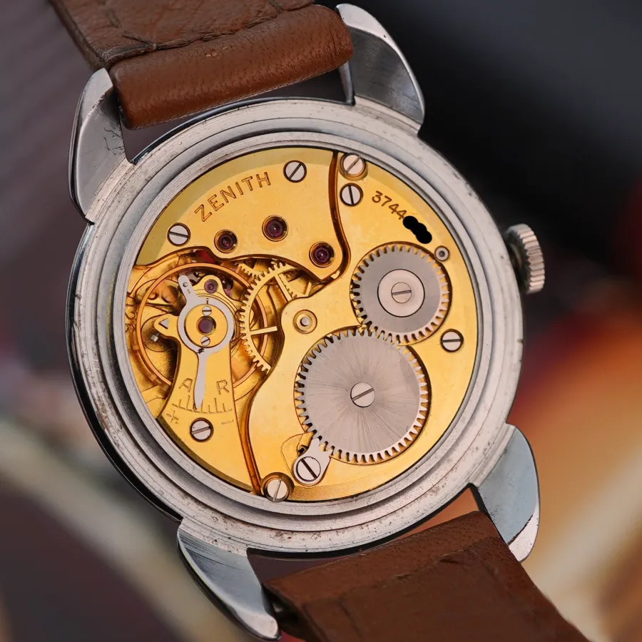 Zenith 1950s Dresswatch - Salmon Dial - Handaufzugswerk Zenith Kaliber 126