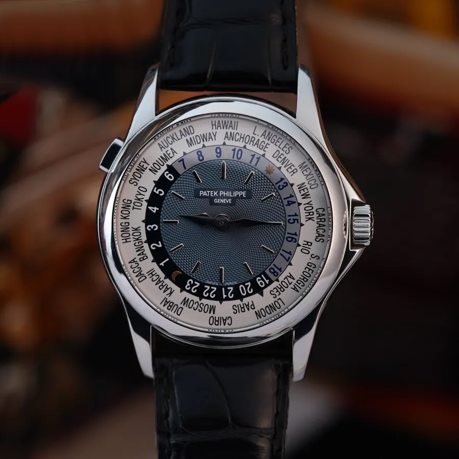 Patek Philippe World Time 5110P Full Set - Platin-Gehäuse in hervorragendem Zustand