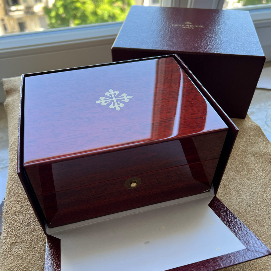 Patek Philippe World Time 5110P Full Set - originale Box