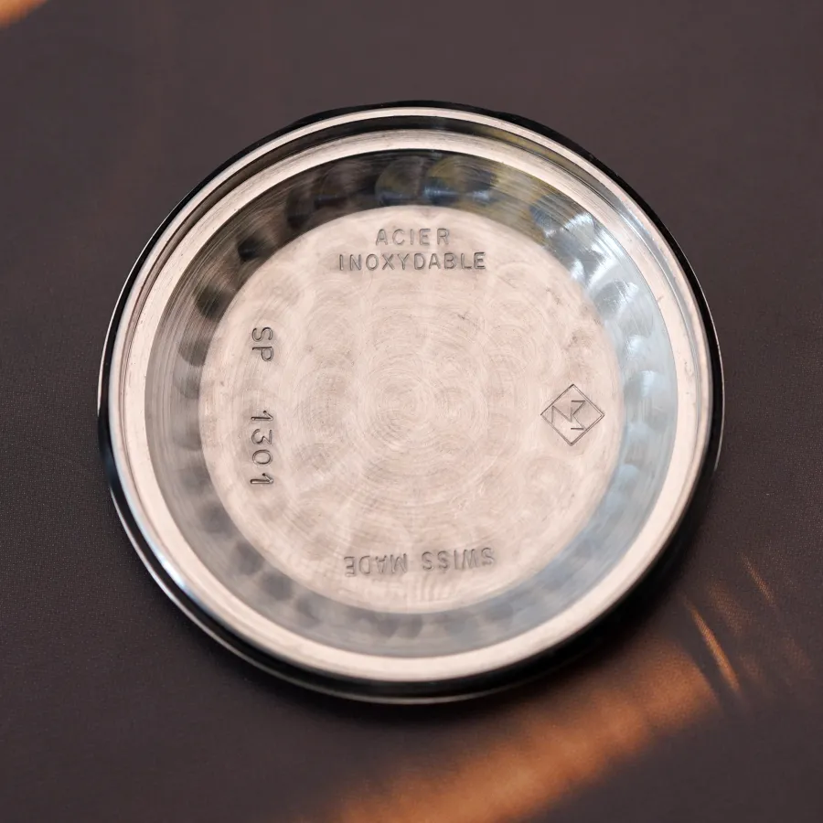 Zenith El Primero A3817 - correct engravings on the spillman case