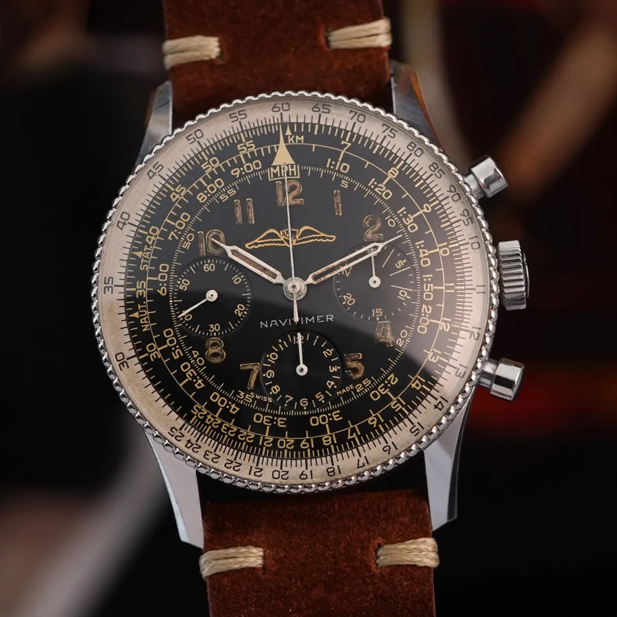 Breitling Navitimer 806 AOPA - 40mm stainless steel with a rotating bezel