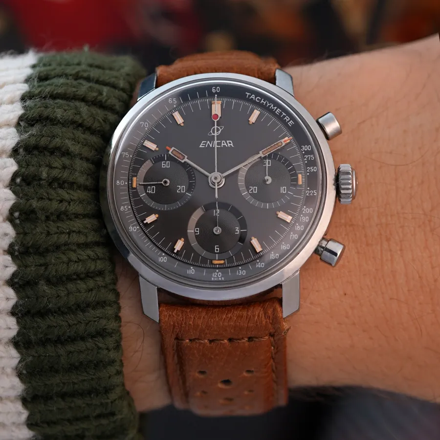Enicar Chronograph 2303 - wunderschöne Präsenz am Handgelenk