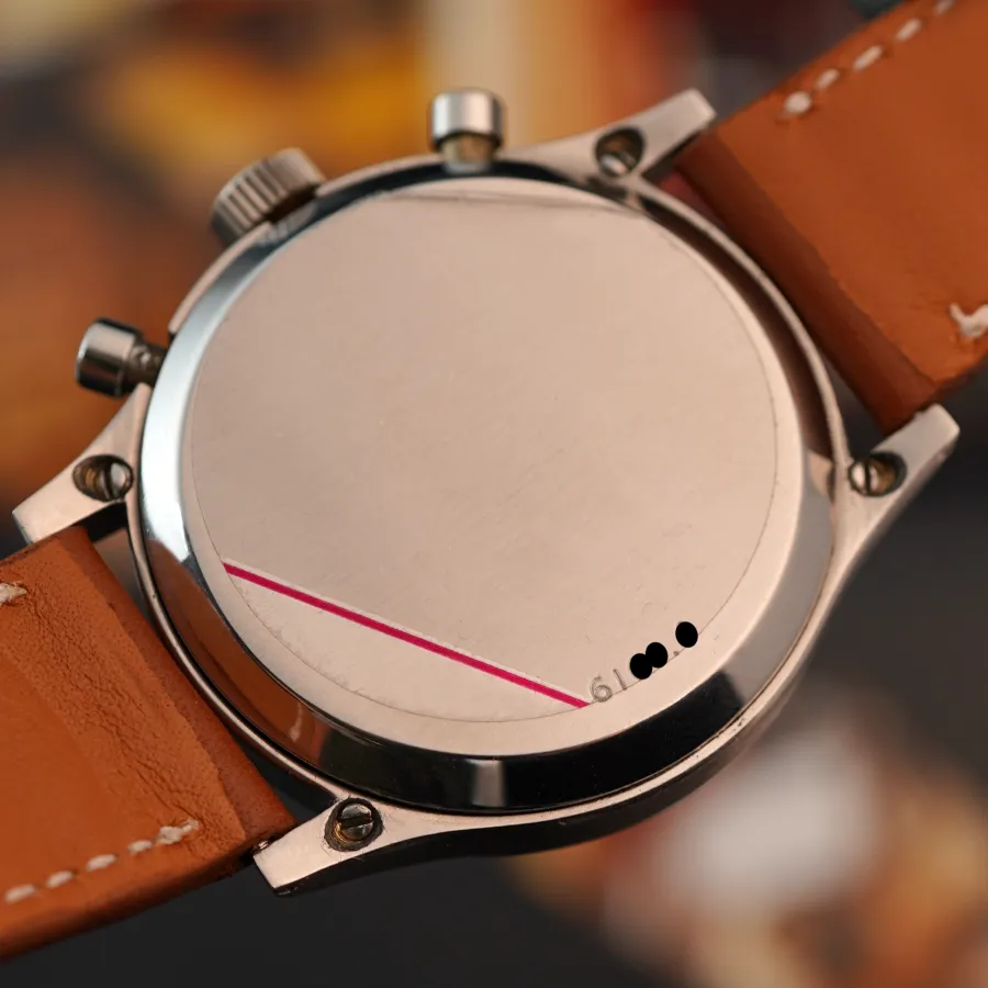 Tavannes Chronograph Exotic Dial - 38mm Clamshell Case - Clamshell-Gehäuse befestigt mit 4 Schrauben