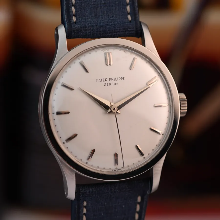 Patek Philippe Calatrava 570 Wei&szlig;gold - klassisches Silber-Zifferblatt mit Dauphine-Zeigern