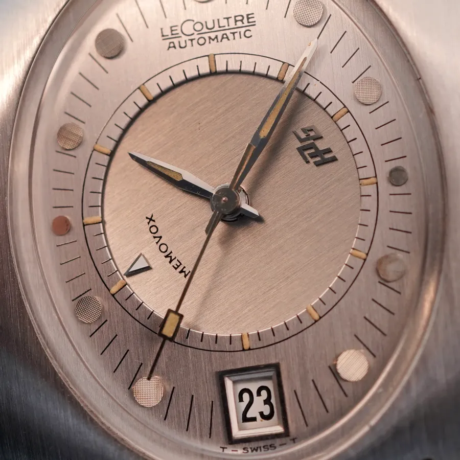 LeCoultre Memovox 3072 Egg - perfect dial, original lume