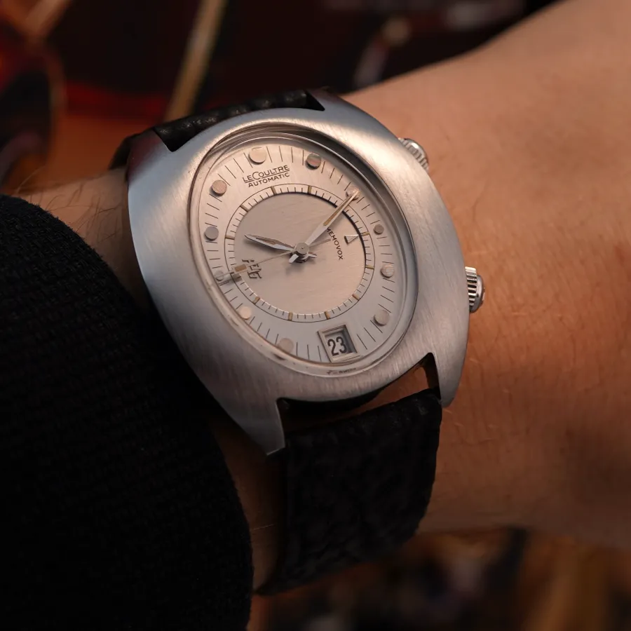 LeCoultre Memovox 3072 Egg - a striking example of the bold design language of the 1970s