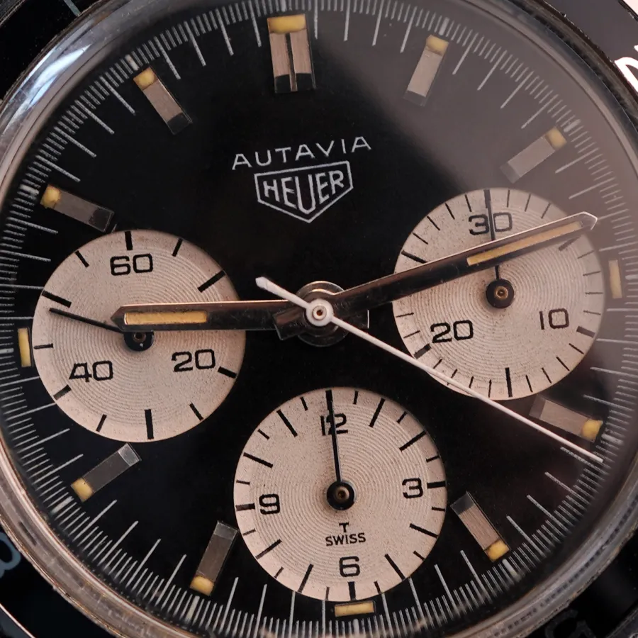 Heuer Autavia 2446H Jochen Rindt - reverse panda dial with a beautiful matching tritium lume