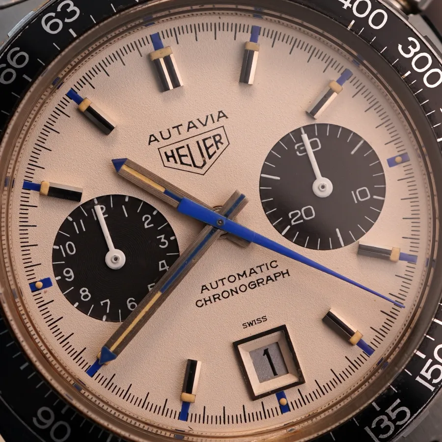 Heuer Autavia 1163 Jo Siffert - original creamy tritium lume
