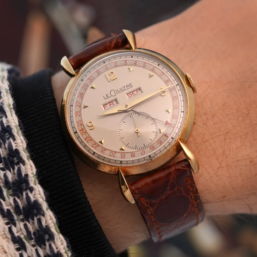 LeCoultre Triple Calendar 2721 - ästhetische Vintage-Schönheit mit historischer Seltenheit