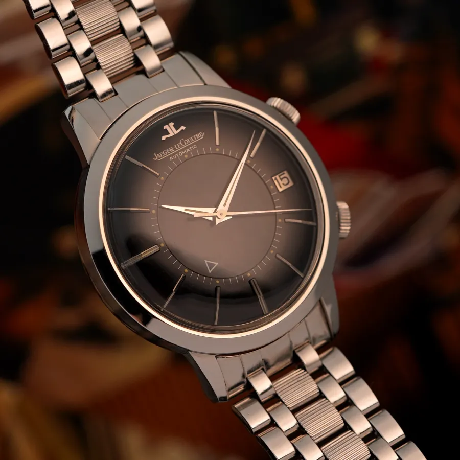 Jaeger-LeCoultre Memovox E855 Box und Papiere - wunderschöne Dauphine Zeiger