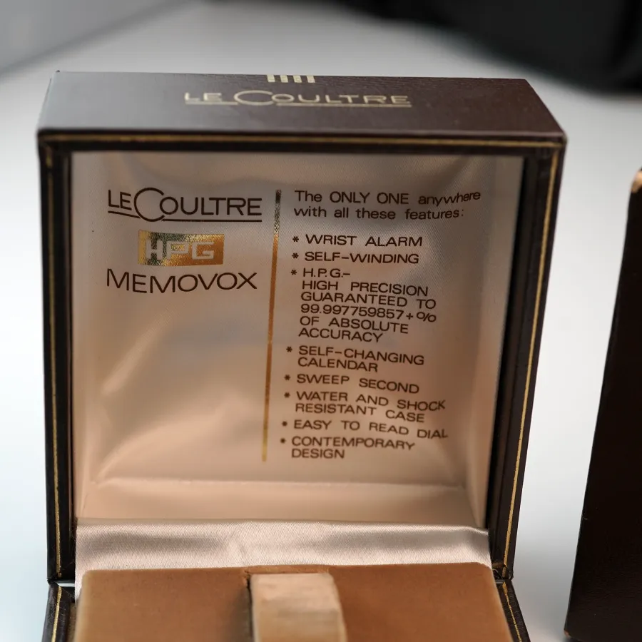 Jaeger-LeCoultre Memovox E855 Box und Papiere - 'the ONLY ONE anywhere' die Innenbeschriftung in der Präsentationsbox