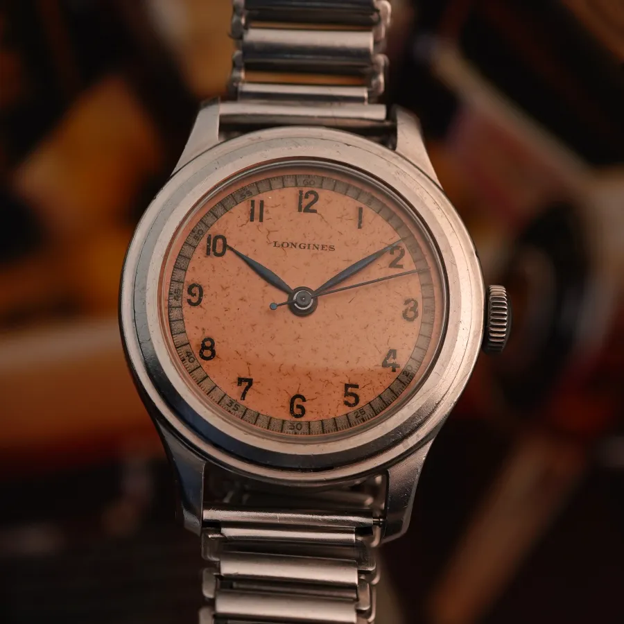 Longines Tre Tacche 22243 Salmon Dial - a unusual „Tre Tacche“ in 35 mm with a salmon dial