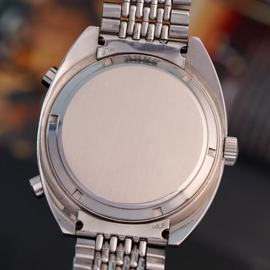 Heuer Autavia 1163 GMT Automatic MK2 - screw-down case back, HLF end links of the bracelet