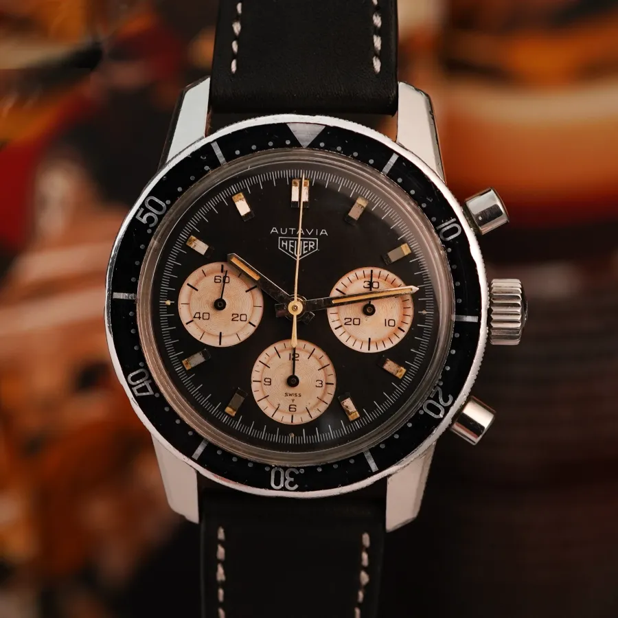 Heuer Autavia 2446C Reverse Panda Dial - übereinstimmende Patina in Zeigern und Markern