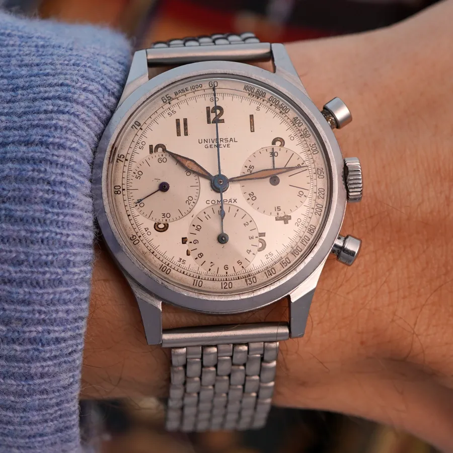 Universal Genève Compax 22499 Two-Tone Dial - ultra-rare vintage chronograph