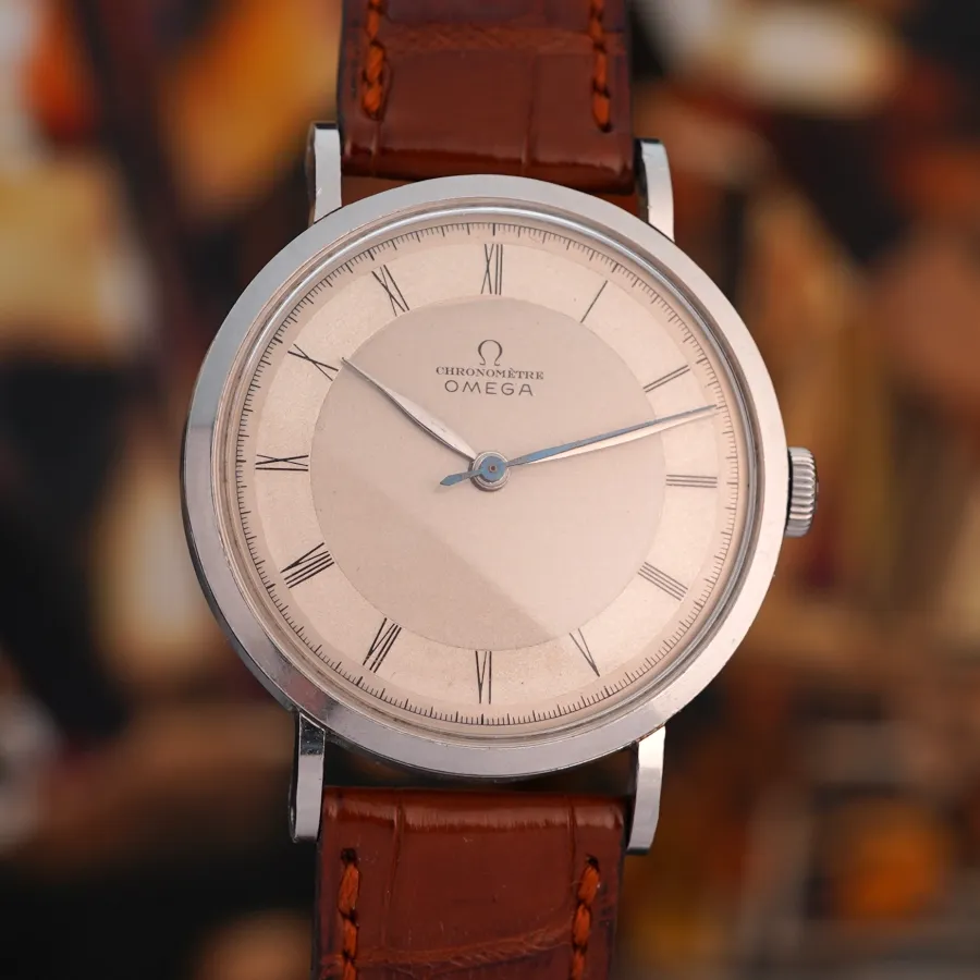 Omega Chronometre 2367-6 Box - an Omega Chronometer from the 1940s