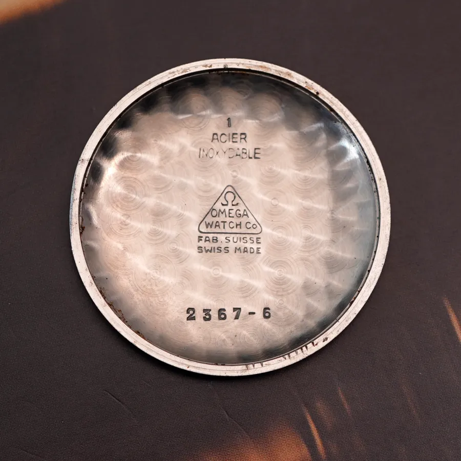 Omega Chronometre 2367-6 Box - reference 2367-6 inside the back
