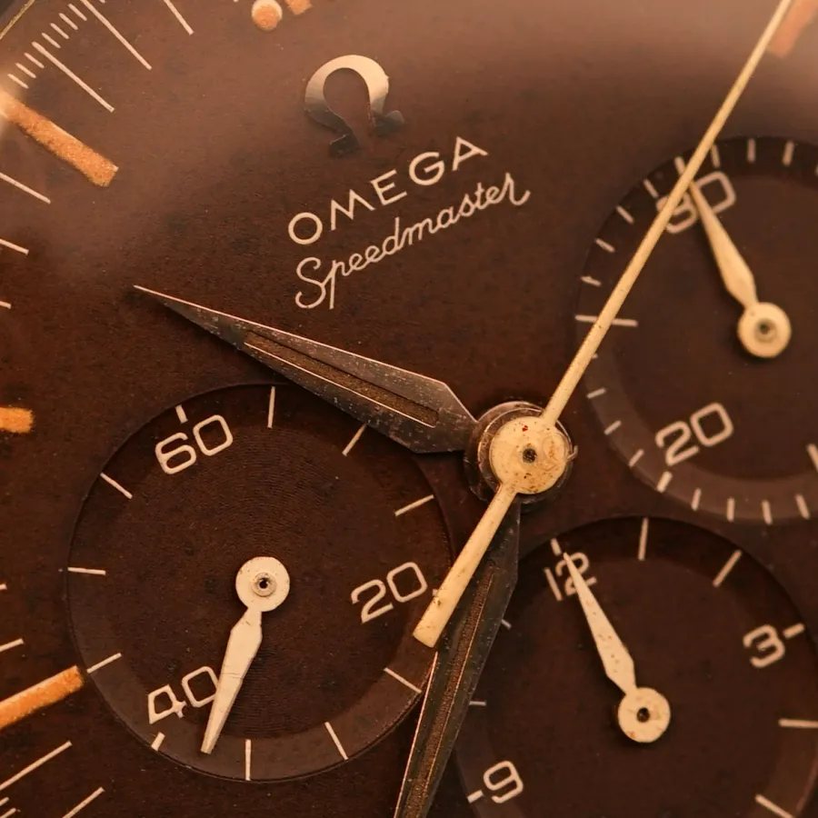 Omega Speedmaster 2998-1 Tropical MK1 - MK1 dial with a 'round O' in OMEGA