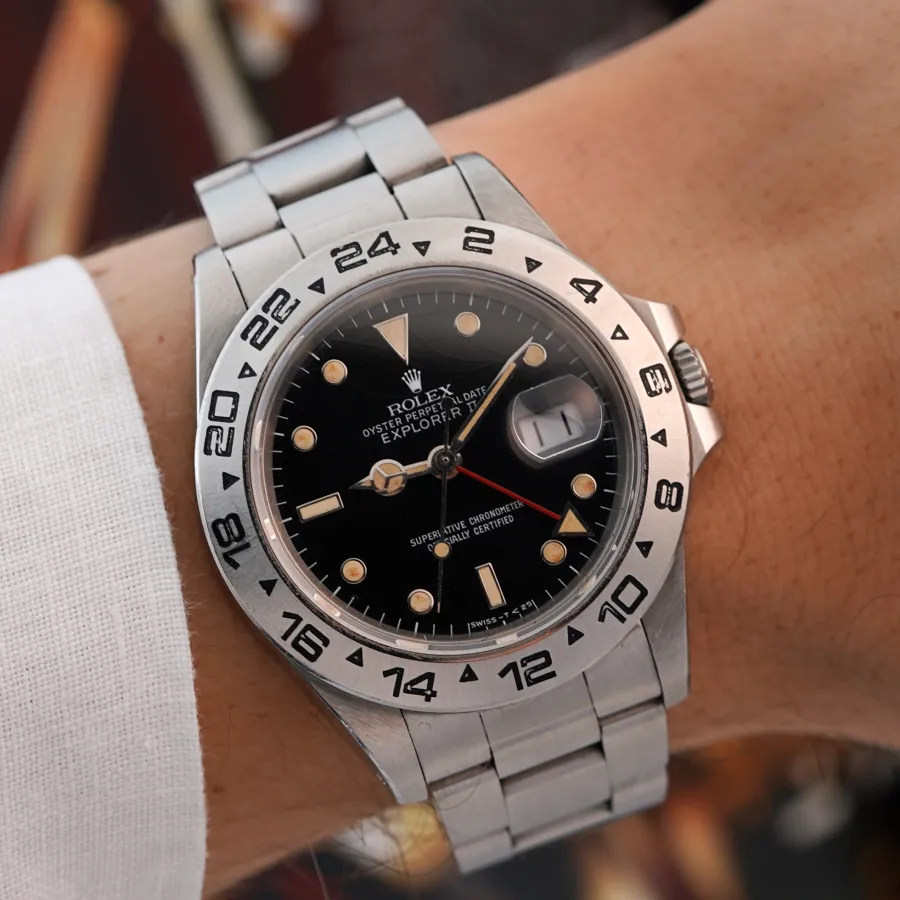 Rolex Explorer II 16550 Rail Dial & Spider Dial - sporty look on the wrist