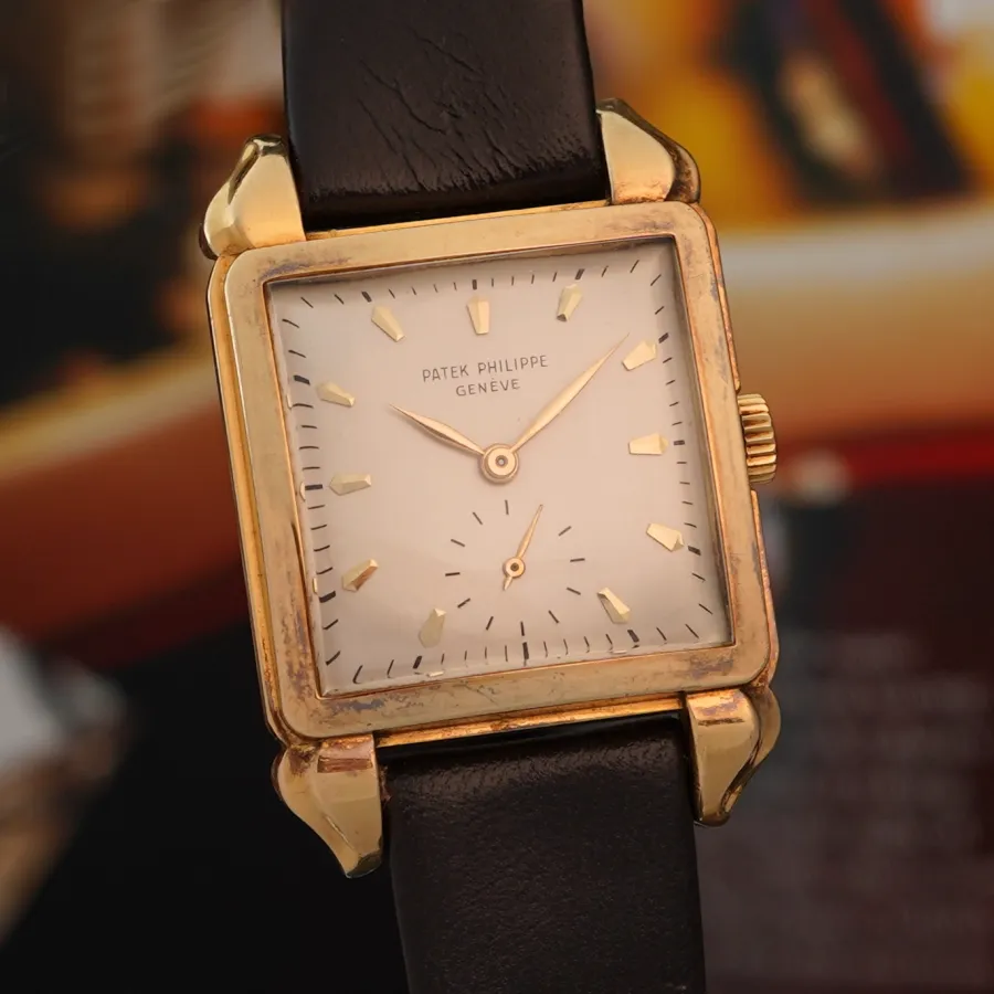 Patek Philippe 2424 Cioccolatone - Flame Lugs - quadratisches Gehäuse mit Oxidationsspuren
