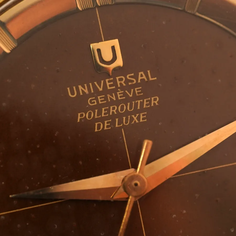Universal Genève Polerouter De Luxe 10357/3 CHRONOMETER - aufgesetztes goldenes UG-Logo