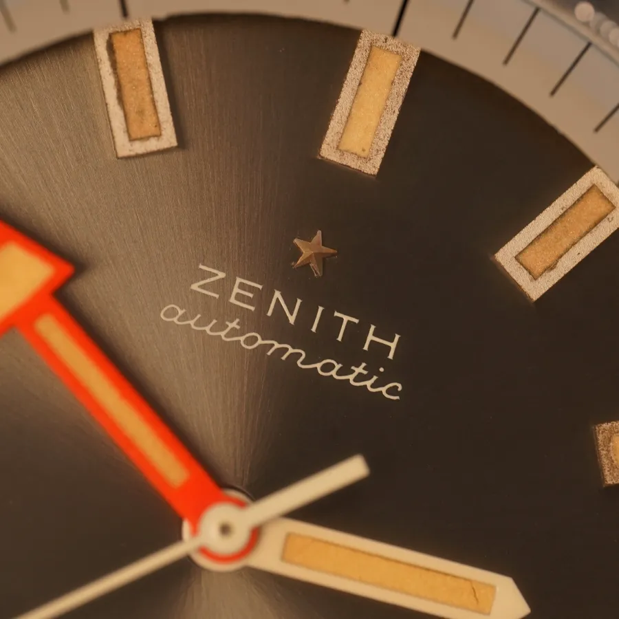 Zenith Diver A3637 "Zebra" - Gay-Frères Bracelet - flawless sunburst dial