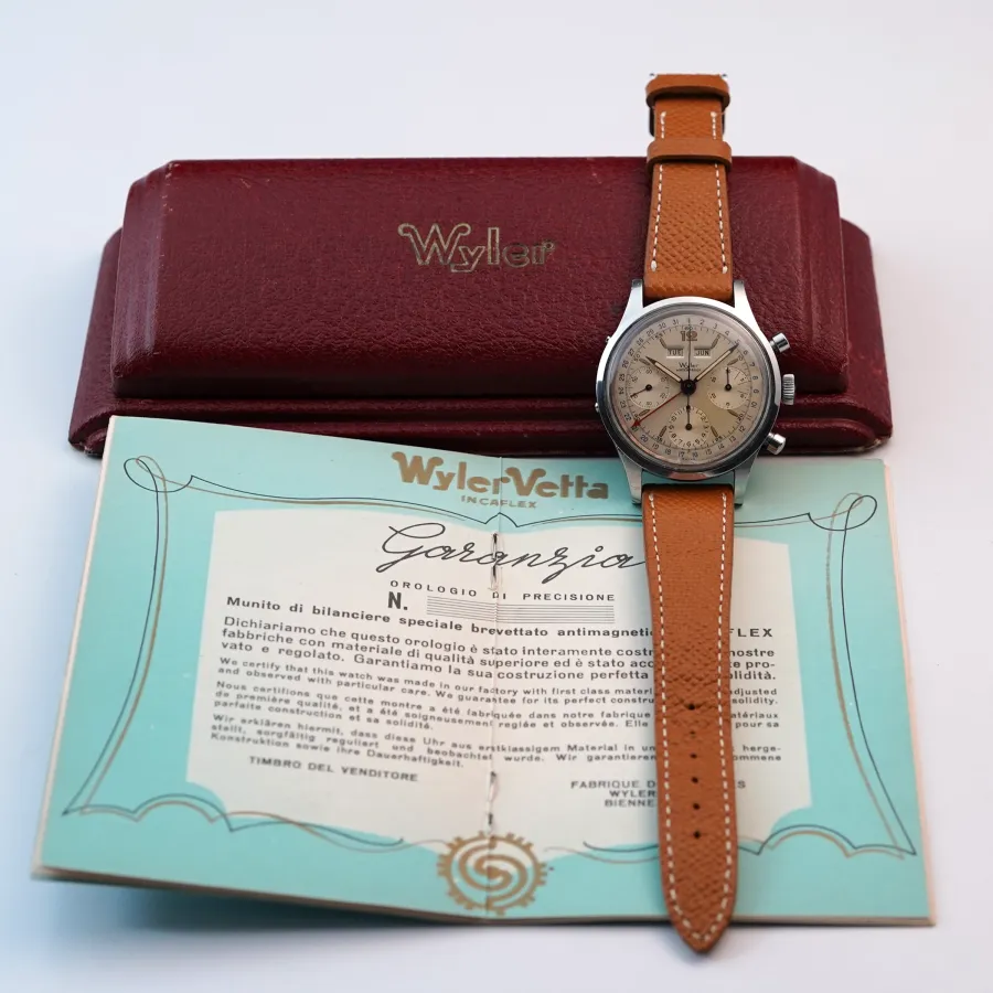 Wyler Triple Calendar Chronograph Waterproof - Originale Wyler-„Waterproof“-Box und Garantie-Karte aus den 1950er-Jahren