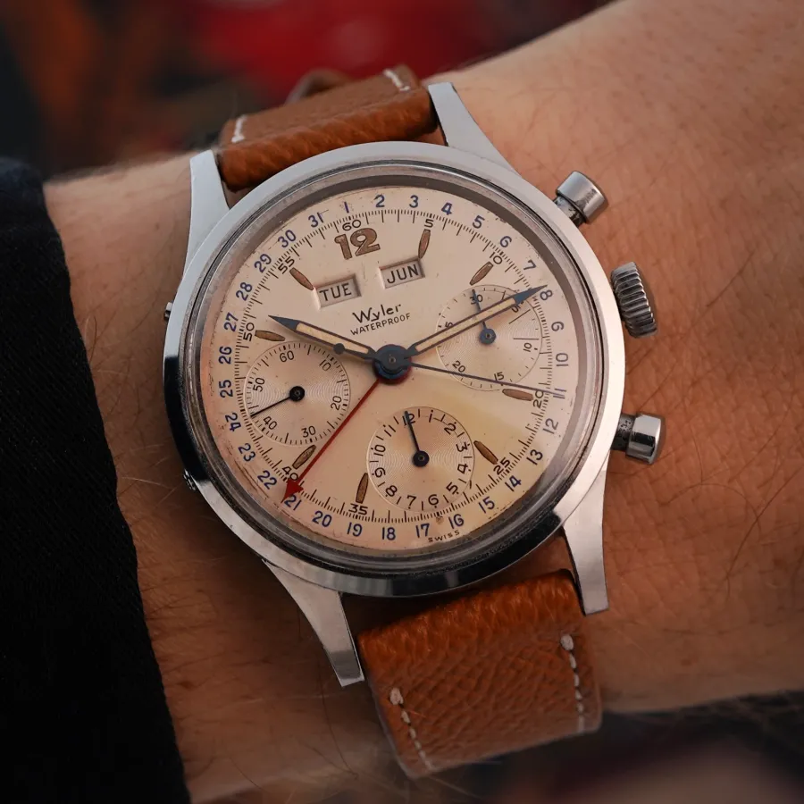 Wyler Triple Calendar Chronograph Waterproof - Harmonische Proportionen und hervorragender Tragekomfort am Handgelenk