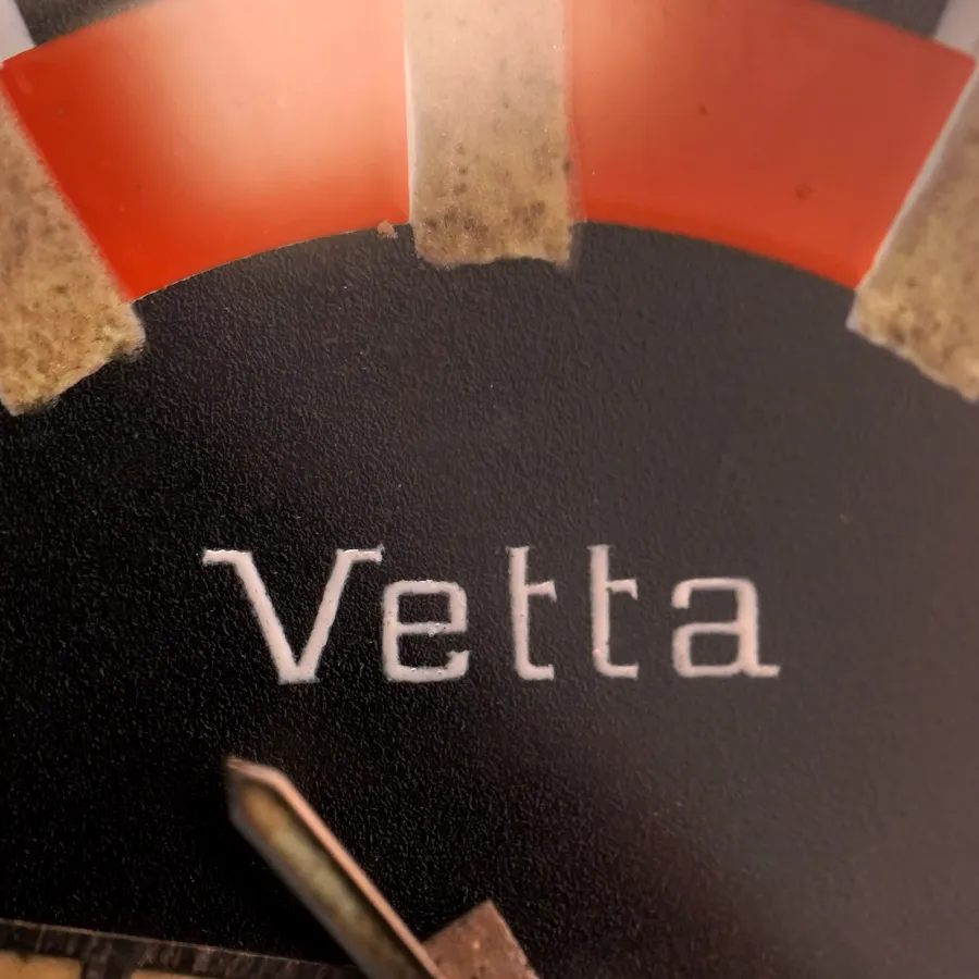 Vetta Swissstar Diver 1000m Bakelite Bezel - mattes Zifferblatt mit originaler Leuchtmasse