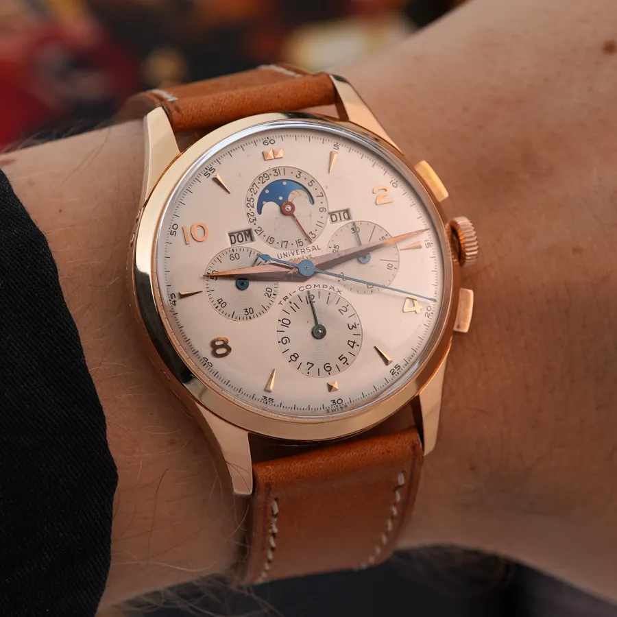 Universal Genève Tri-Compax 12285 Full Calendar Pink Gold - an irreplaceable vintage collector's piece
