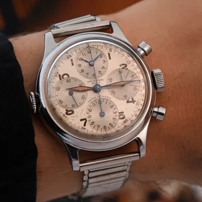 Vintage Universal Genève Aero-Compax