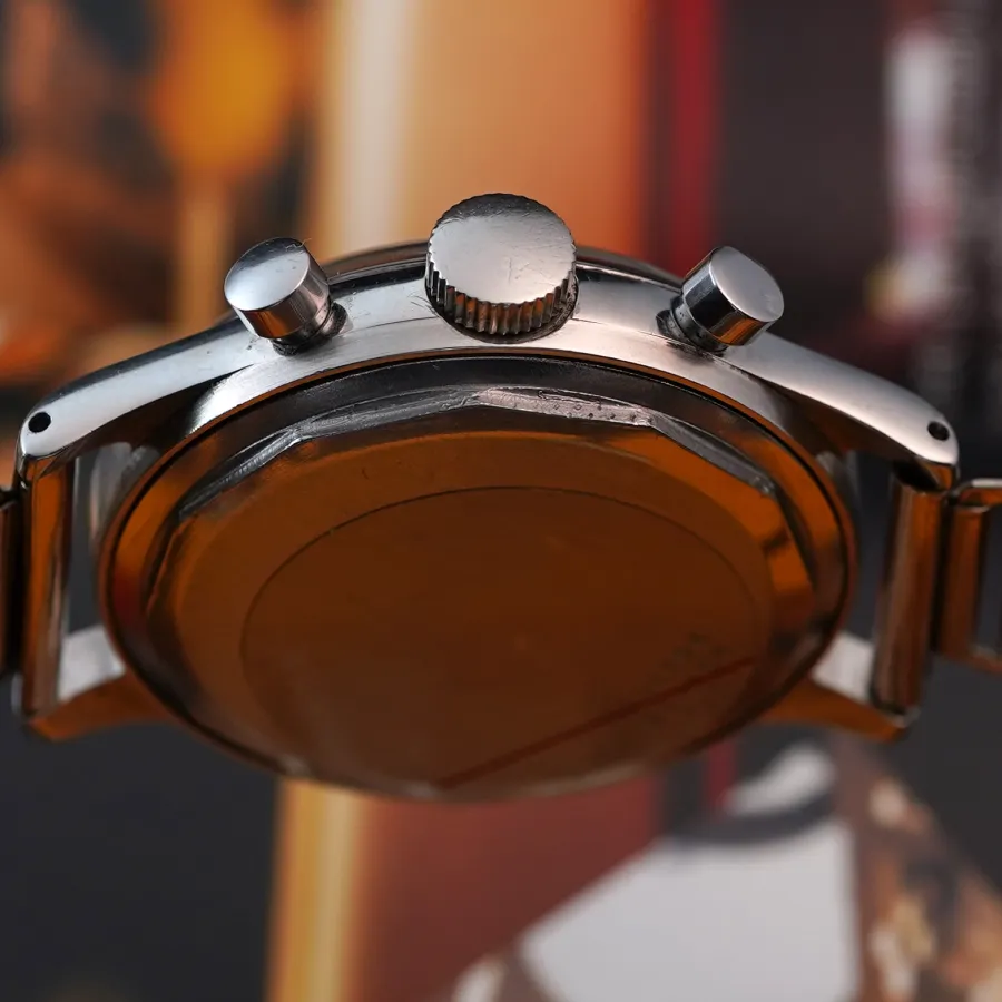Universal Genève Aero-Compax 224114 - 38mm - runde Drücker und korrekte unsignierte Aufzugskrone