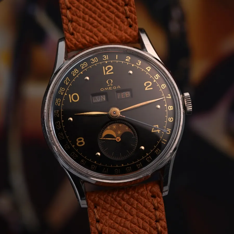Omega Cosmic Triple Date Moonphase 2471/2 Black Dial - 35 mm Edelstahlgehäuse