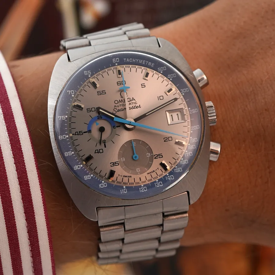 Omega Seamaster 176.007 Silver & Blue - Airplane Hand - sporty asthetics of the 1970s