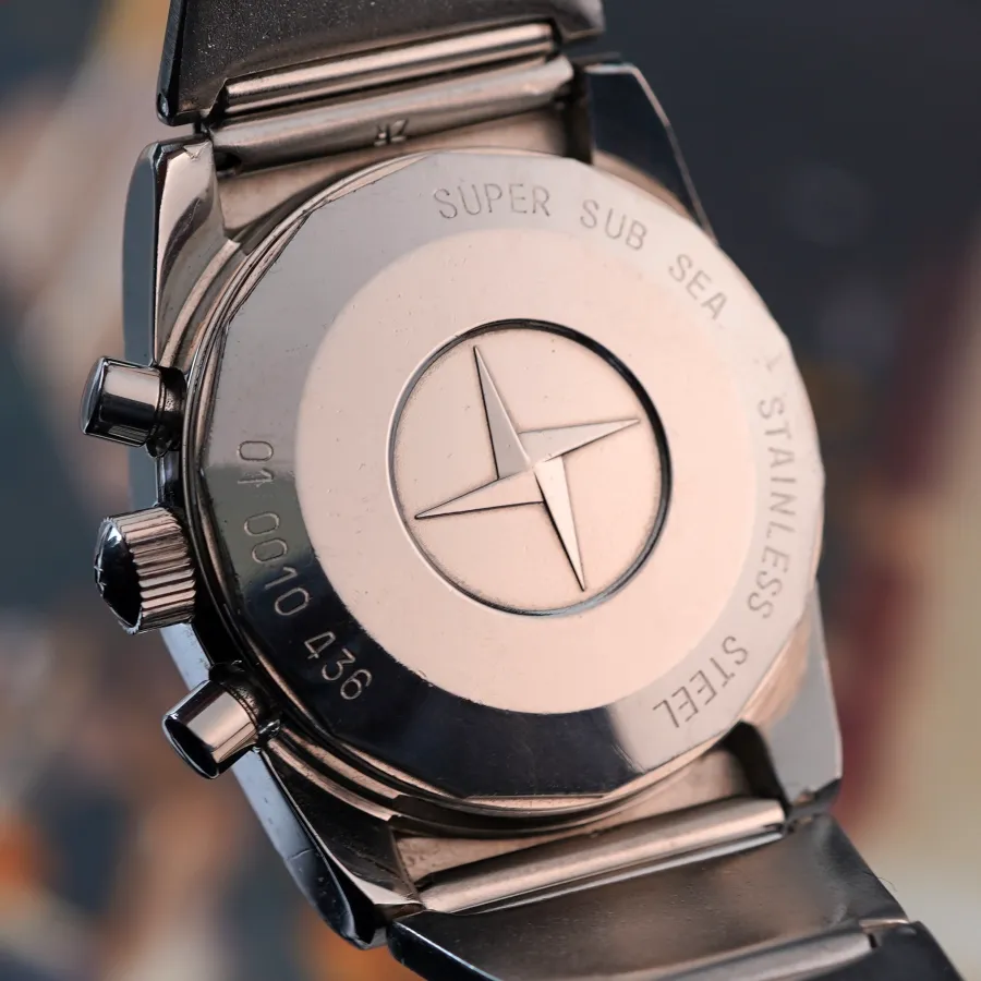 Movado Astronic HS360 01.0010.436 Full Calendar Chronograph - intact engravings on the screw-down case back